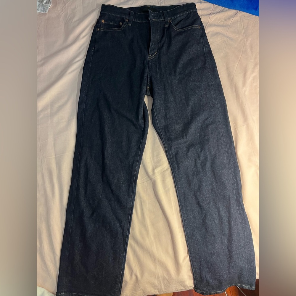 Uniqlo dark wash straight legged high rise jeans